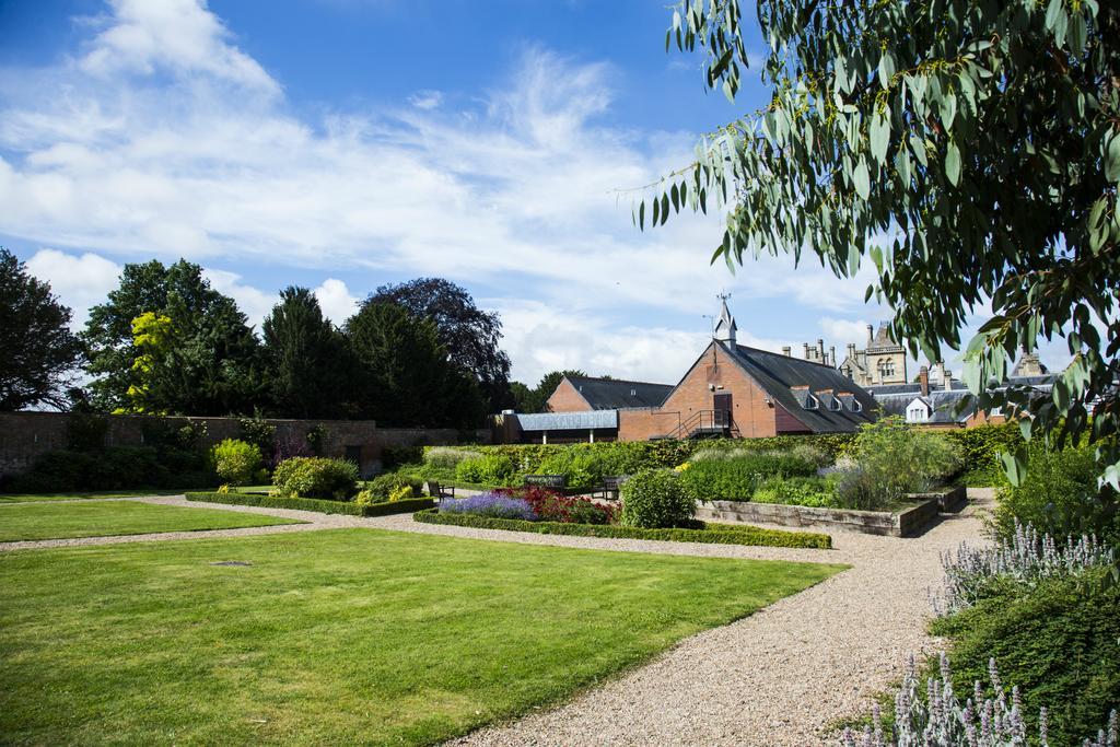Walton Hall Hotel & Spa By Sunday Wellesbourne Exterior photo